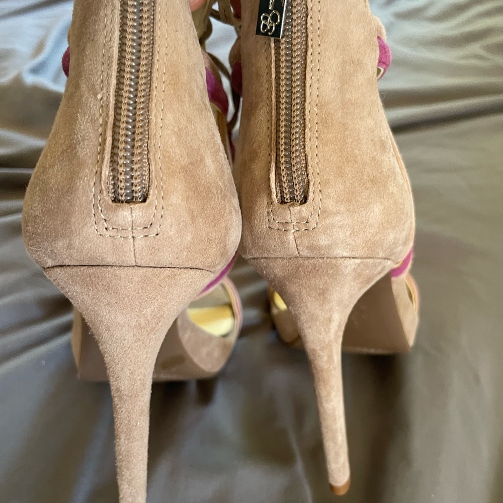 Jessica Simpson - Picture 3 of 14